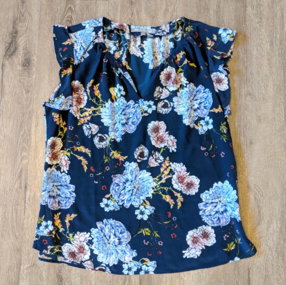 Daniel Rainn floral blouse